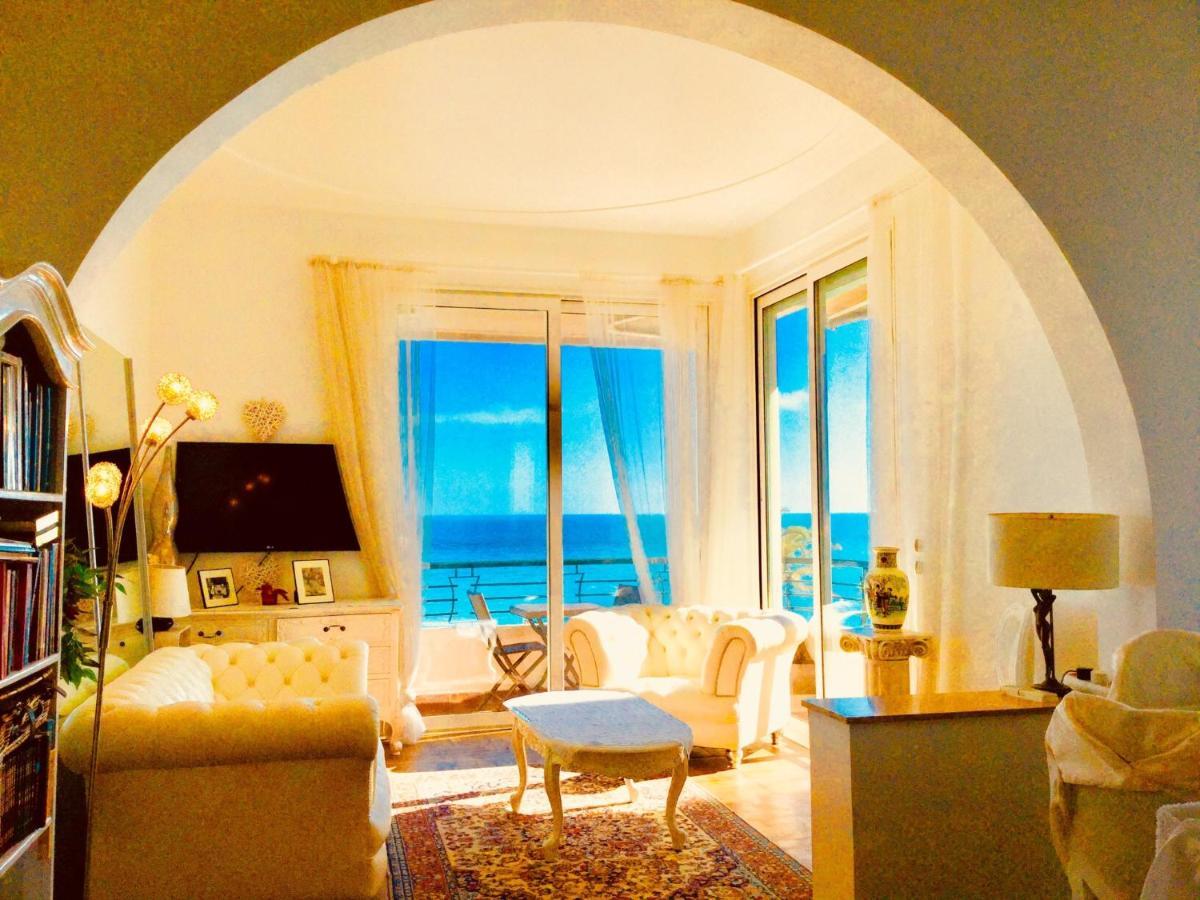 Endless Stunning Mediterranean Sea Views Promenade Des Anglais Nice Buitenkant foto