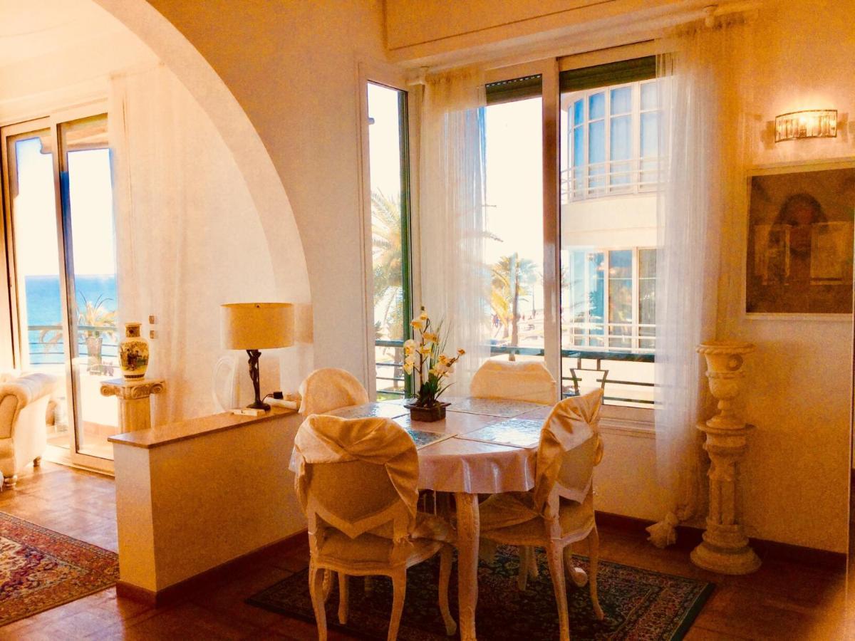 Endless Stunning Mediterranean Sea Views Promenade Des Anglais Nice Buitenkant foto