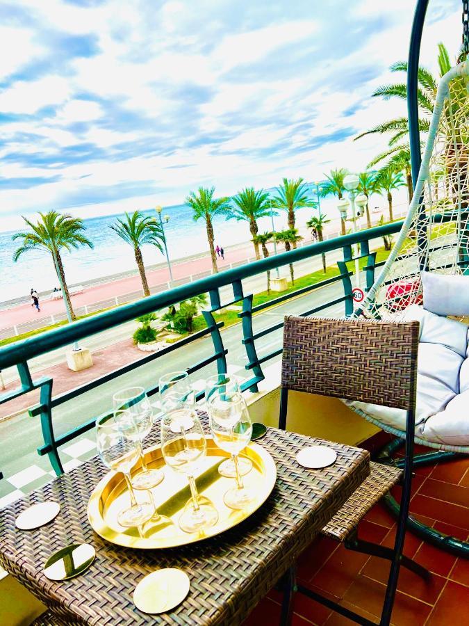 Endless Stunning Mediterranean Sea Views Promenade Des Anglais Nice Buitenkant foto